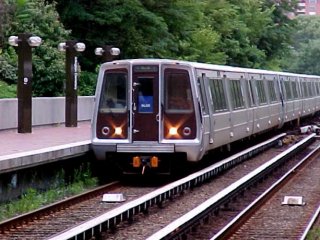 Metro train at Arlington Cemetery