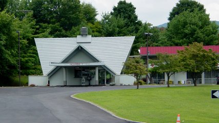 Howard Johnson's motor lodge, Troutville, Virginia