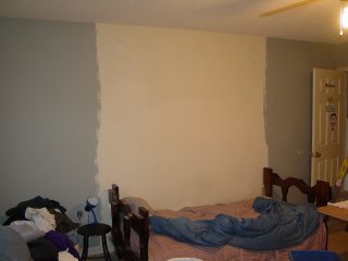This is the side wall that the bed is on. I will not paint this today. But as you can see, we're getting there, as that is the round-the-corner work on both walls on the edges. All I have to do is fill it in.