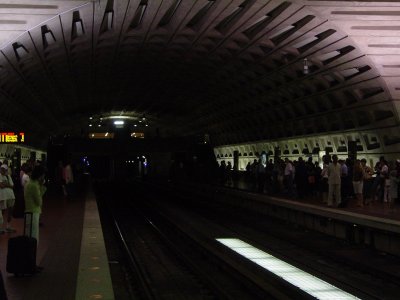 Metro Center in darkness