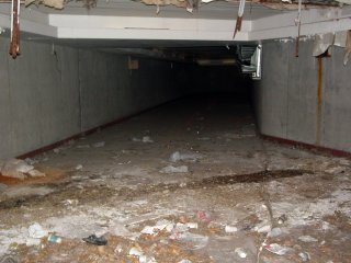 Abandoned tunnel at Pentagon City