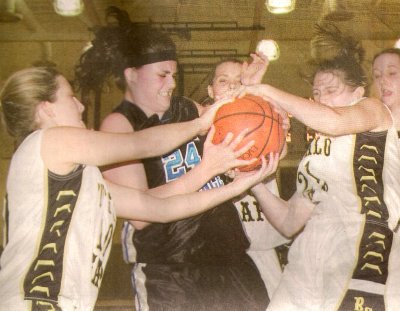 Basketball game photo from The News Leader