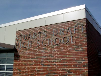 New sign lettering at Stuarts Draft High School