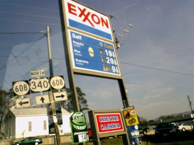 Prices at the Exxon in Stuarts Draft