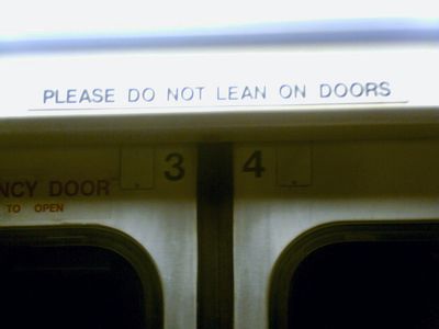 Metro also added numbers on the doors themselves to indicate the number of the door leaf.