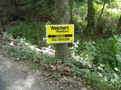 Random for-sale sign that we encountered on the hike. I found this amusing considering exactly how far off the beaten path this location was.