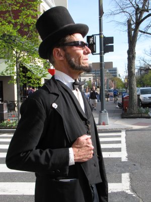 And just before we departed, we ran into an Abraham Lincoln reenactor.