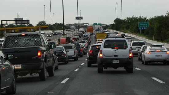 Traffic on southbound I-95 in Baltimore