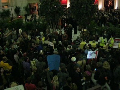 The demonstration as seen from the center cafe. Not bad as far as numbers go, I'd say.