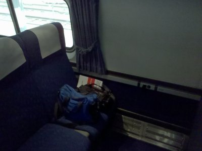 Worst seat in the house - no window, and no tray. But it's okay, because I only spent about fifteen minutes - total - actually sitting in that seat. I spent the rest of the time in the lounge car, where I worked on Schumin Web.