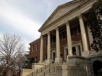  Front entrance of the Maryland State House.