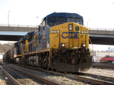 CSX locomotive 578, parked on the track.