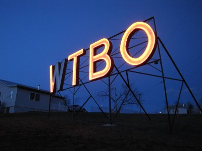 View facing the now-lit WTBO sign. Sadly, half of the "W" was burned out on this particular evening.