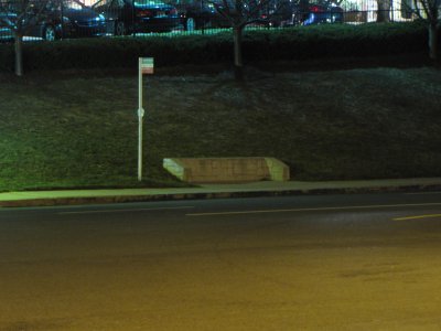 Northbound Y bus stop at Heathfield Road