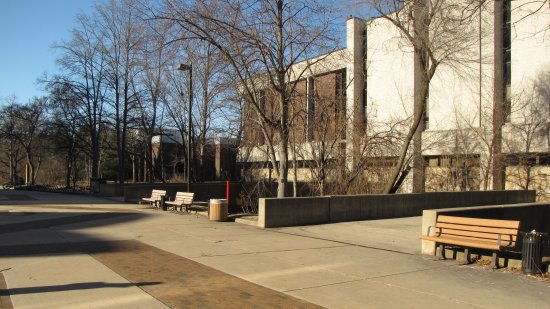 South entrance to Robinson Hall