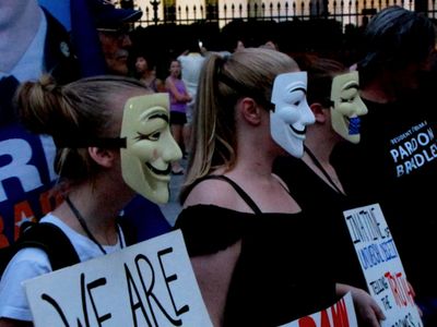 Side view of the three women with their masks.  This was an attempt at "striking", but too distant.