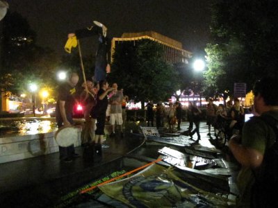 The people on the fountain in Dupont Circle