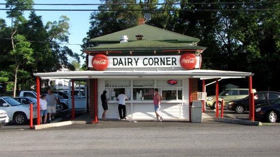 Pack's Dairy Corner