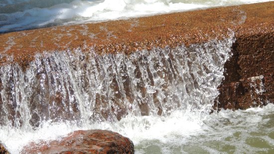 Close-up of the wall.