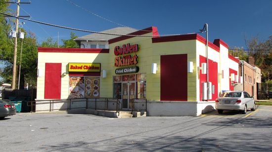 Up the street from the former Church's is the Golden Skillet, which is housed in a former Dunkin Donuts/Baskin Robbins.