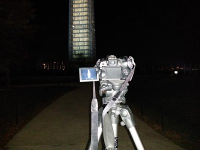 Another "meta" shot, as I'm getting close to the monument itself.  I have no idea if the shot that I had lined up in this photo made it into the final photo set or not.