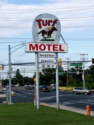 Turf Motel