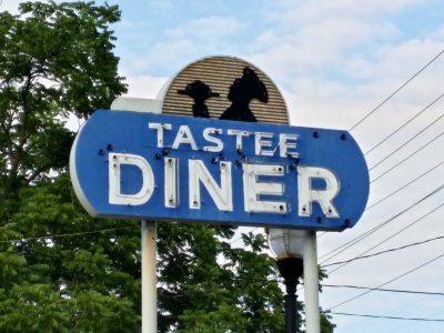 Tastee Diner