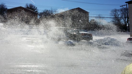 Look at that snow fly!