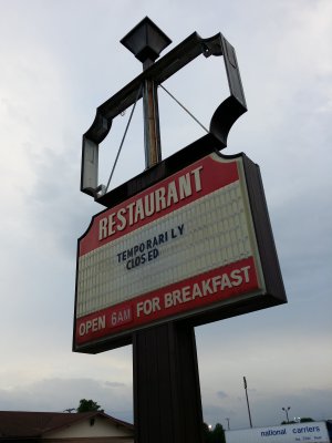 Sign for the Shoney's in Waynesboro, minus the name part