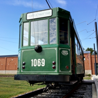 Société des Transports Intercommunaux de Bruxelles (STIB) 1069