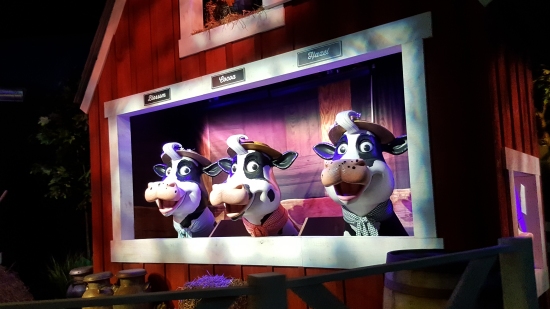 Animatronic cows welcoming you to the attraction