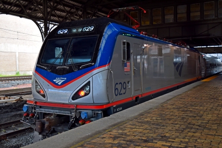 Siemens ACS-64 locomotive, #629. I love it when the taillights are lit on this locomotive, because coupled with the sleek design, it makes it look evil.