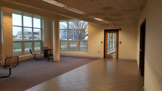 First floor lounge, upperclass side. The laundry room is that door on the right side wall.