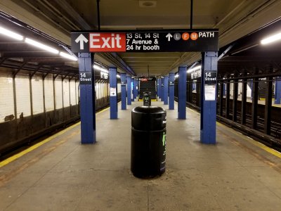 Platform at 14th Street.