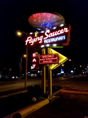 Our first stop in Canada was the Flying Saucer Restaurant in Niagara Falls, where we had dinner.