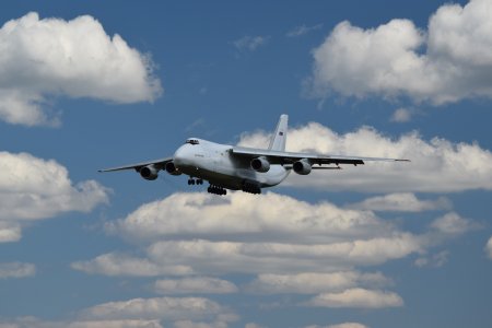 The Antonov An-124 comes in for a landing at BWI, viewed from the Thomas A. Dixon, Jr. Aircraft Observation Area.