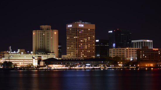 The area that we saw earlier: the Marriott, the Icon, and the Waterside.  The headquarters building of the Norfolk Southern railroad is also visible at right.