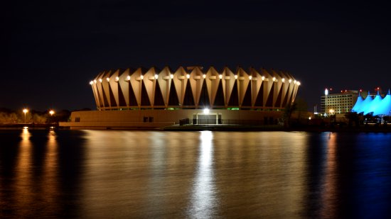 Hampton Coliseum at night