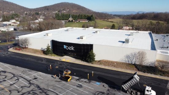 Belk.  This was built (as Leggett) when the shopping center was enclosed.  I find it funny that they're finally redoing the parking lot now that the mall is closing.  That lot should have been resurfaced decades ago.