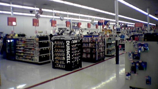 Prior to the remodel, the Walmart in Lexington was a typical 1990s pylon-style Supercenter, with a gray and blue color scheme, and late 1990s signage.