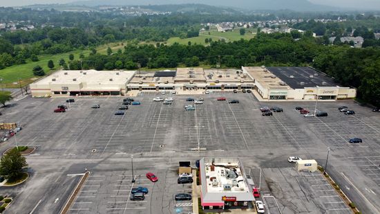 Wayne Heights Mall in Waynesboro, Pennsylvania