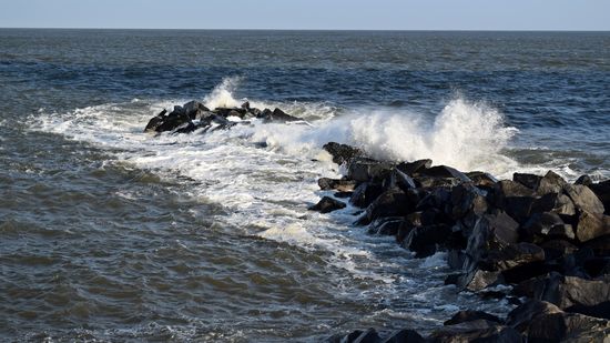 One of several jetties east of the boardwalk in Absecon Inlet.