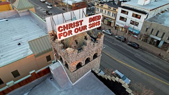 The big "CHRIST DIED FOR OUR SINS" sign on the top of Chelsea Baptist Church.