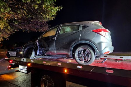 The HR-V, getting loaded onto the tow truck.