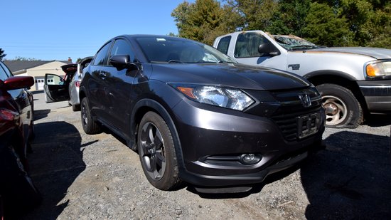 The HR-V looks pretty normal from this side.