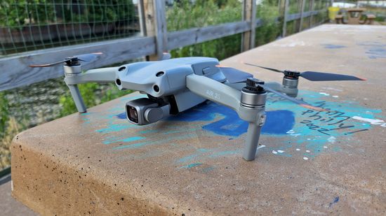 The drone, sitting on a table at Phoenix Park, powered down while I wait for the cloud to move.