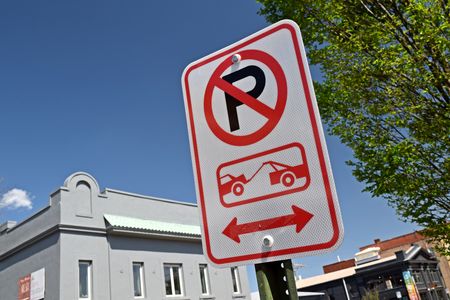 No parking sign along Cary Street.