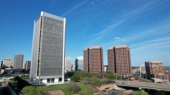 The Federal Reserve building, with the Riverfront Plaza towers nearby.