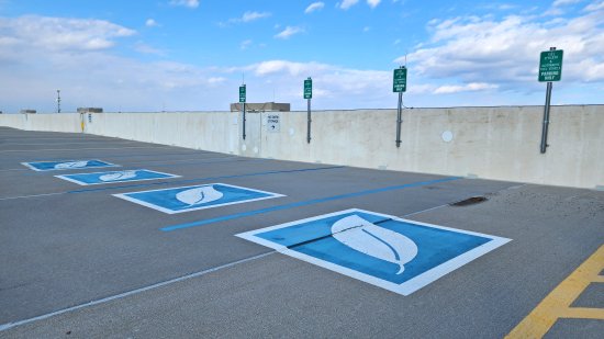 Fuel-efficient parking spaces at Ashburn