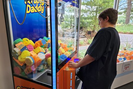 Elyse takes the claw game out for a spin.